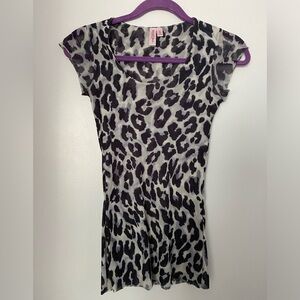 Vintage Sweet Pea mesh T, dress up or down